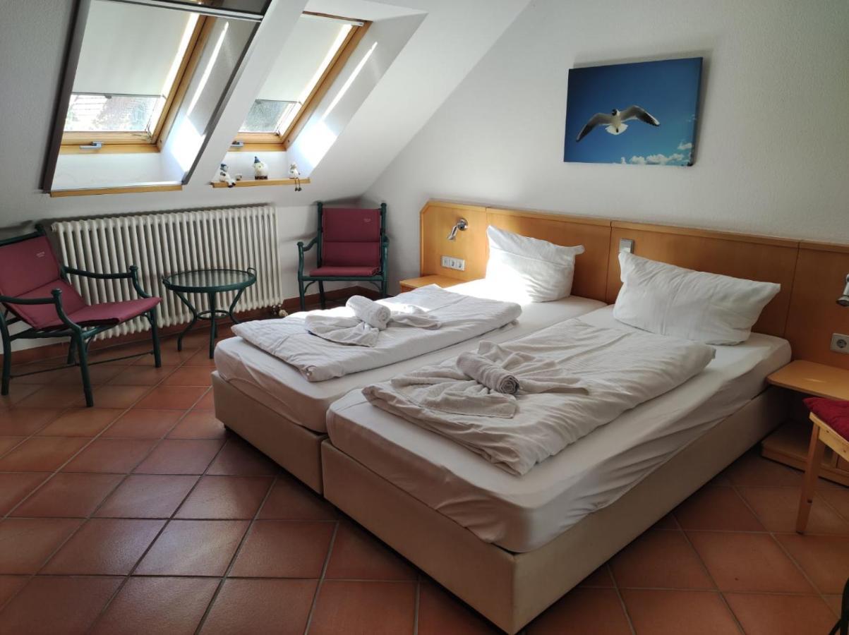 Apartment Seeadler Mit Balkon Dewichow Exterior photo